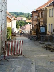 Pokračující práce v ulici Na Skaličkách