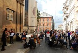 Koncert na ulici ve Lvově